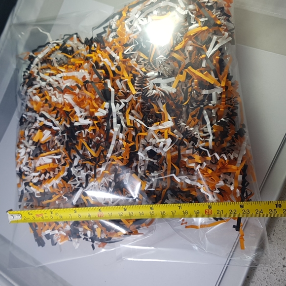 🎃 CLEARANCE Halloween Paper Shred 0.11kg 4 oz 113g - Picture 7 of 8